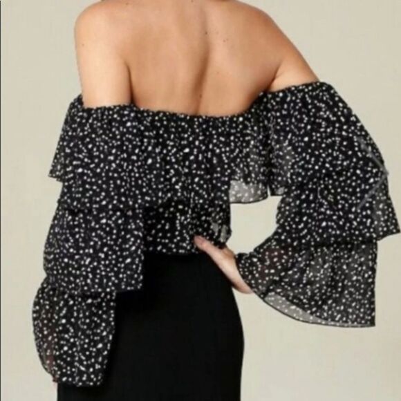 bebe Polka Dot Crop Off The Shoulder Top - Picture 4 of 13